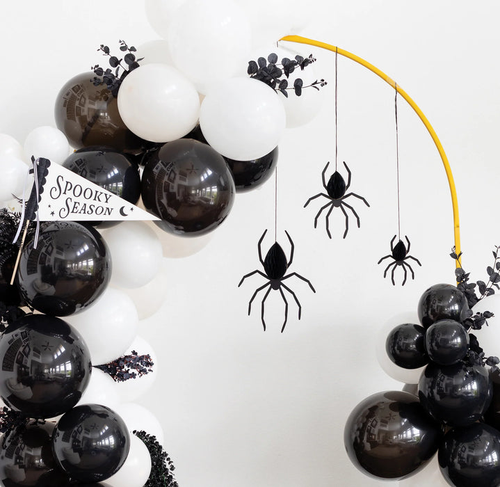 Hanging Spiders Honeycombs