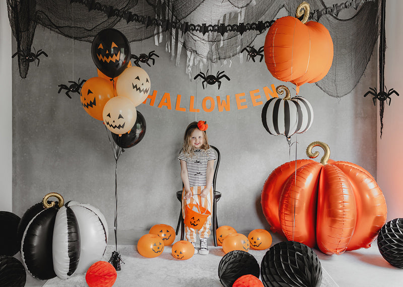 3D Black & White Pumpkin Foil Balloon