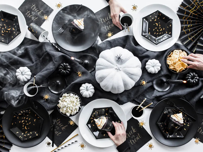 Trick or Treat Plates