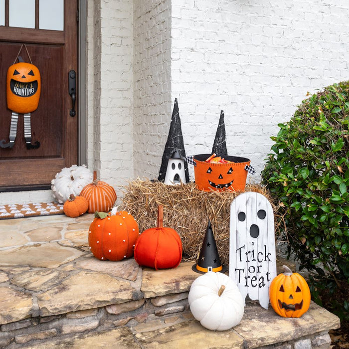 Halloween Tin Lanterns