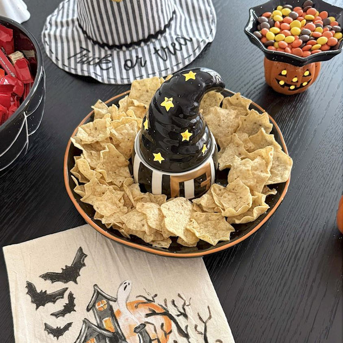 Light-Up Witch Hat Chip & Dip