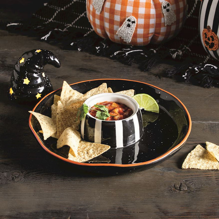 Light-Up Witch Hat Chip & Dip