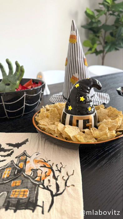 Light-Up Witch Hat Chip & Dip