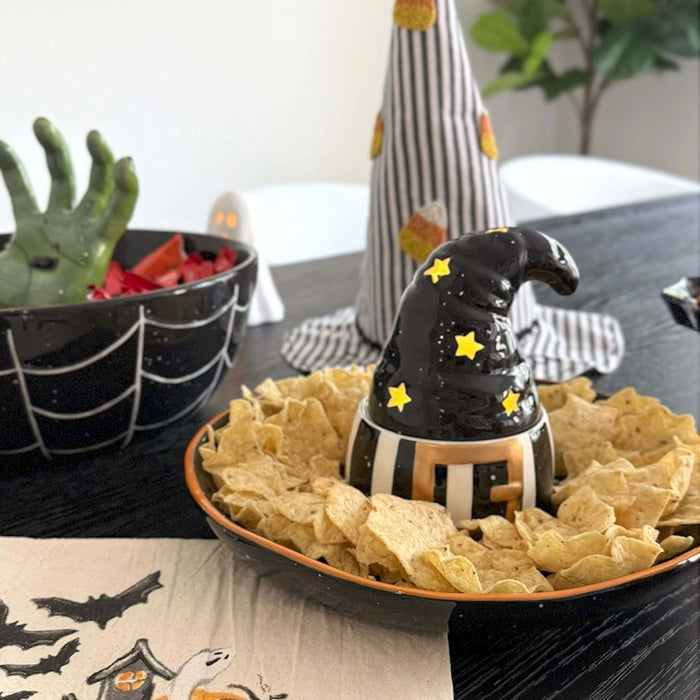 Light-Up Witch Hat Chip & Dip