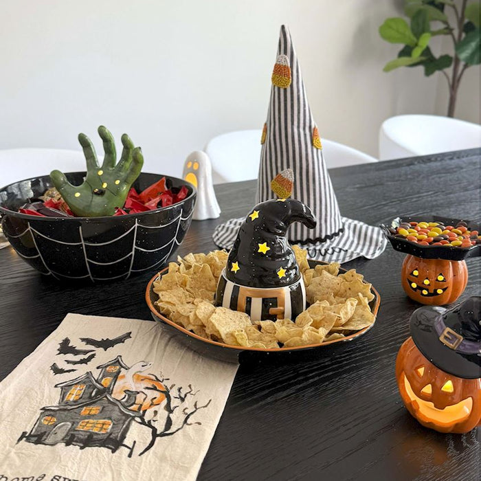 Light-Up Witch Hat Chip & Dip