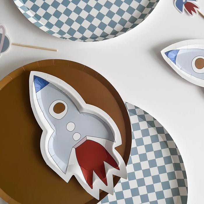 Checkered Blue Plates