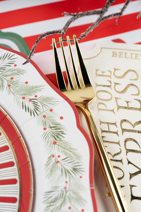 Elegant Holiday Wreath Dinner Plates