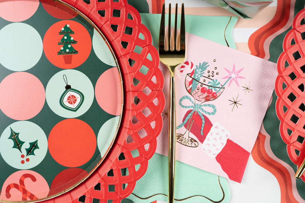 Red Basketweave Dinner Paper Plates
