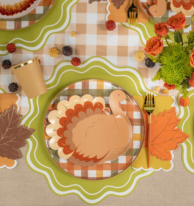 Green Wavy Scallop Paper Placemats