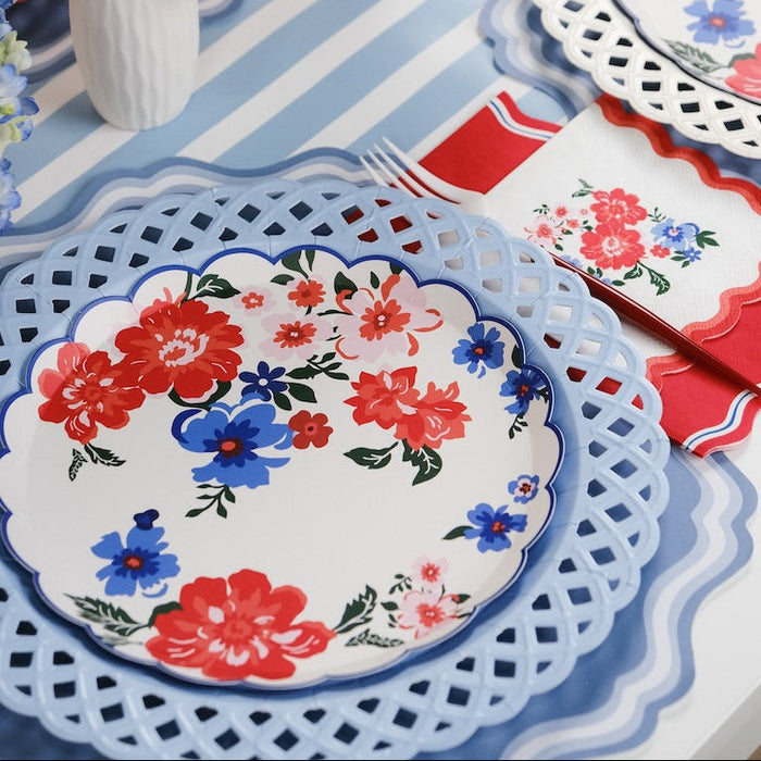 Light Blue Basketweave Dinner Paper Plates