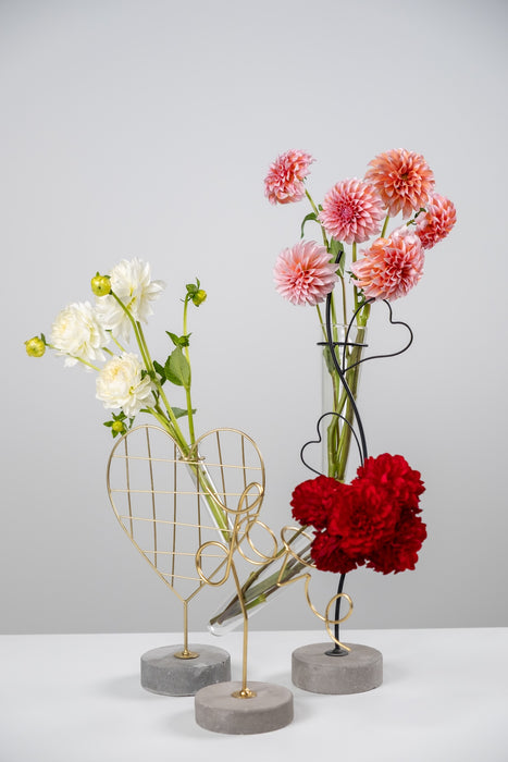 Love in the Air Stand