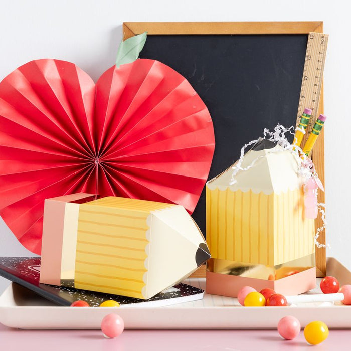 Pencil Shaped Treat Box
