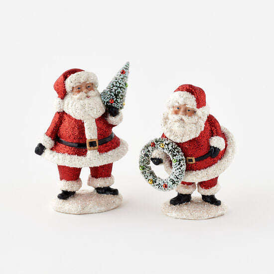Red Glitter Santa w/ Wreath/Tree