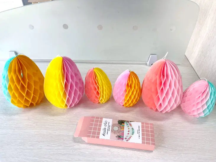 Honeycomb Color Blocked Eggs