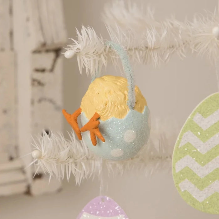 Chickie Tail Egg Ornament Blue